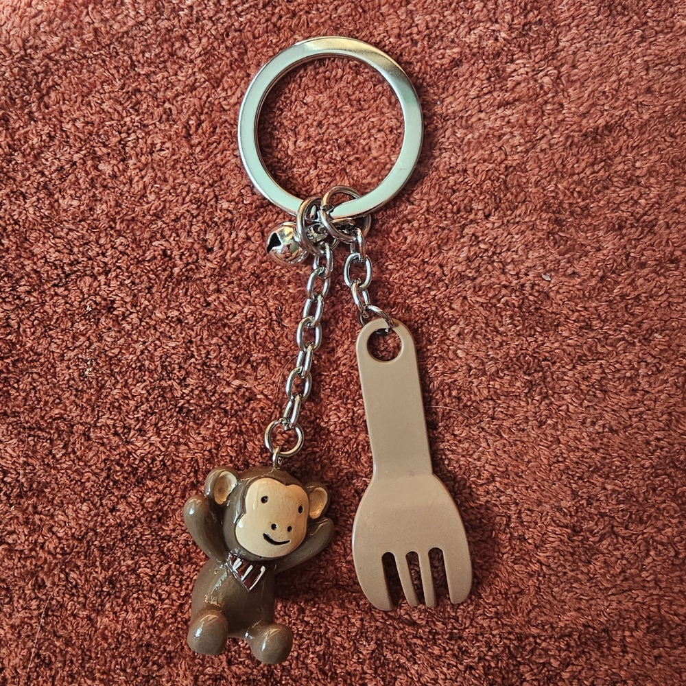 Monkey Keychain with Fork Brown